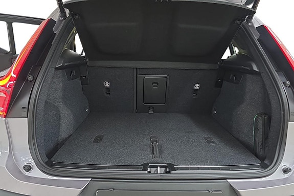 Volvo EX40 5 of 5