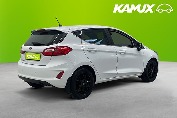 Ford Fiesta 4 of 5