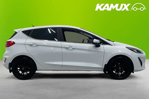 Ford Fiesta 2 of 5