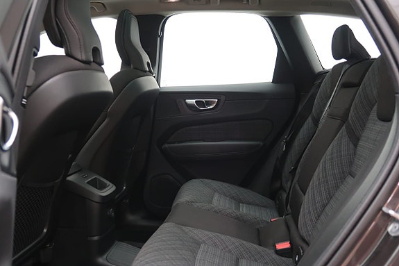 Volvo XC60 5 of 5