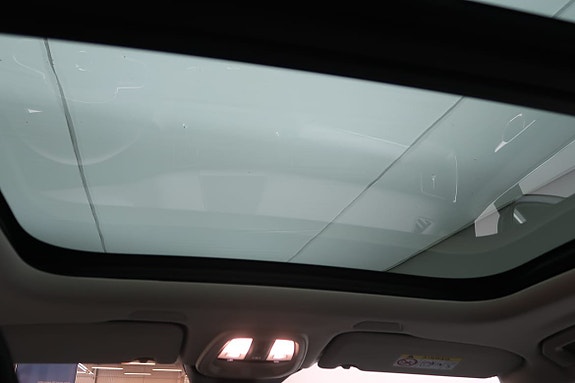 Volvo XC60 15 of 16