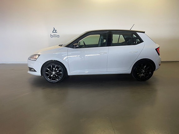 Skoda Fabia 2 of 5