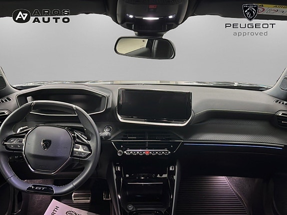 Peugeot 2008 8 of 14