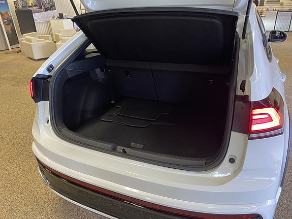 Volkswagen Taigo 9 of 21