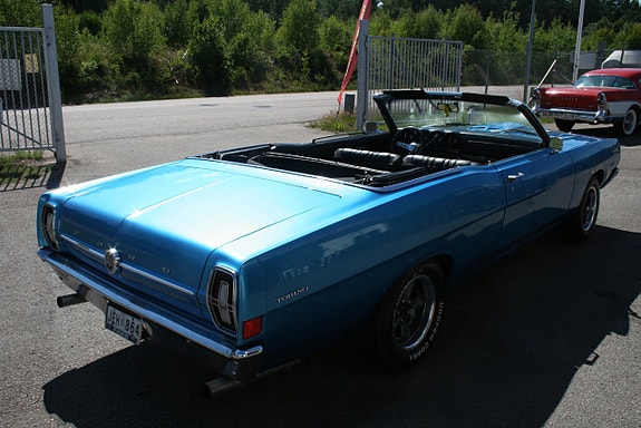 Ford Torino 2 of 26