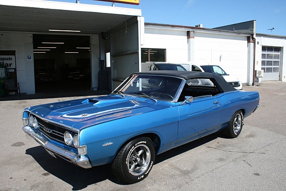 Ford Torino 12 of 26
