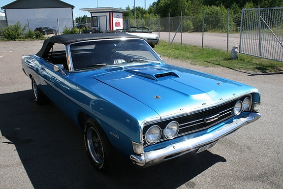 Ford Torino 14 of 26