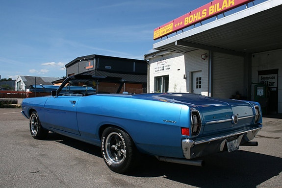 Ford Torino