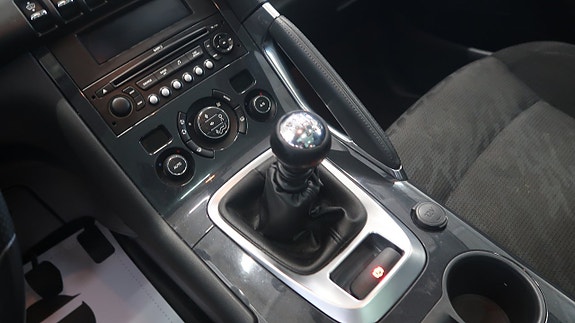 Peugeot 3008 12 of 17