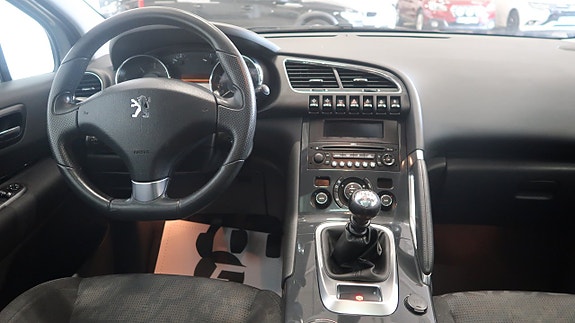 Peugeot 3008 11 of 17