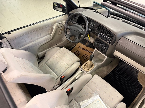 Volkswagen Golf I 7 of 8