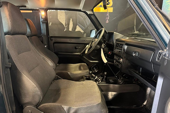 Lada Niva 19 of 19