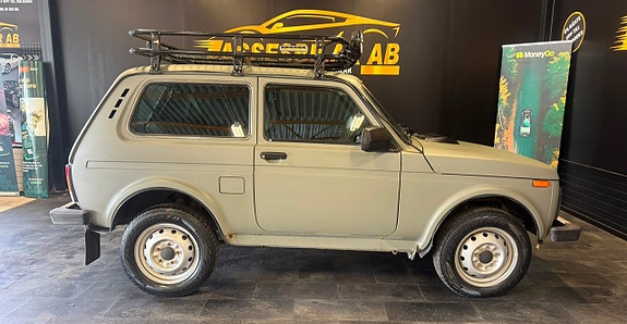 Lada Niva 13 of 19