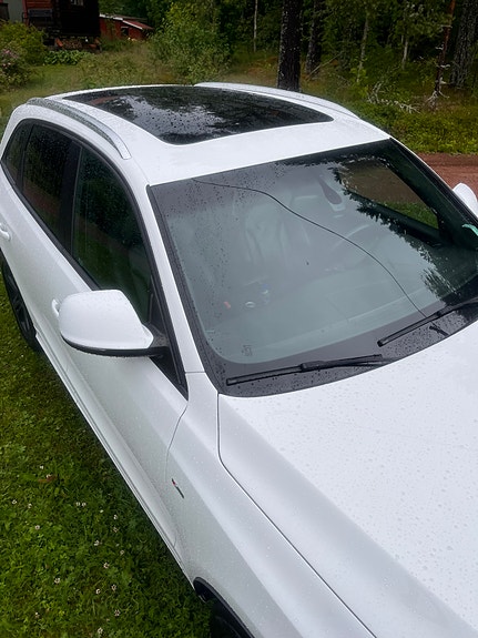Audi Q5 2 of 5