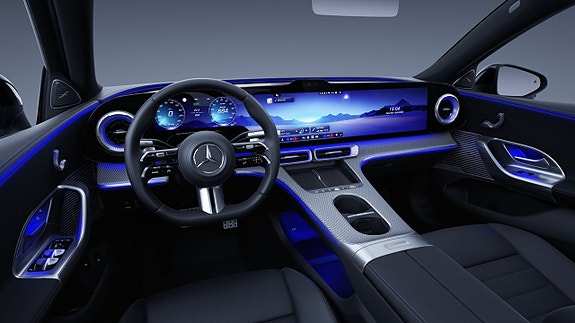 Mercedes-Benz C400 10 of 16