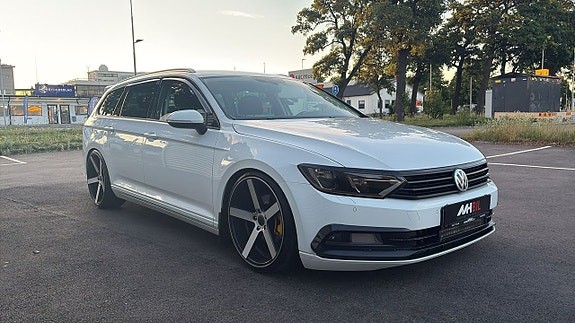 Volkswagen Passat 5 of 12
