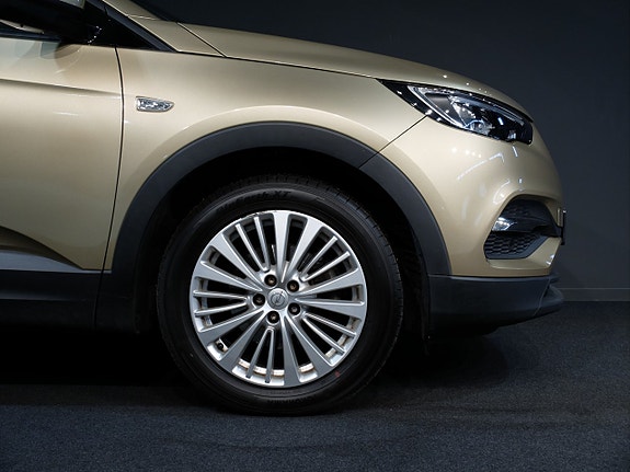 Opel Grandland X 3 of 5