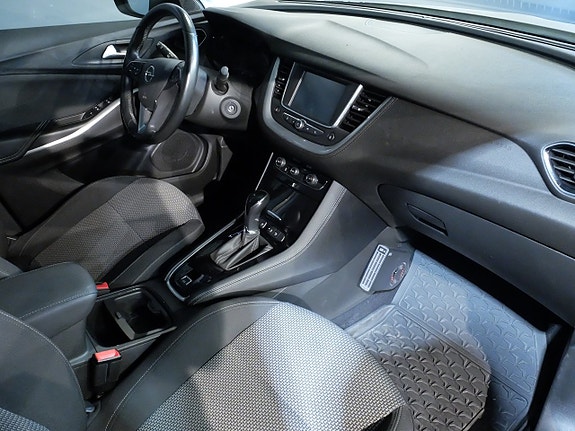 Opel Grandland X 4 of 5