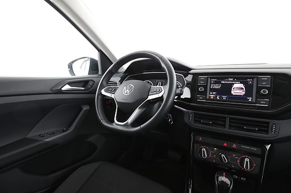 Volkswagen T-Cross 14 of 30