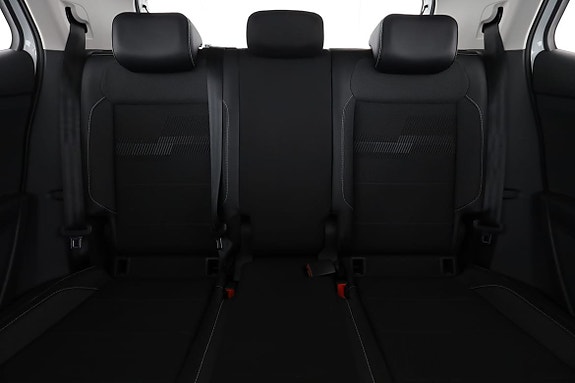 Volkswagen T-Cross 16 of 30