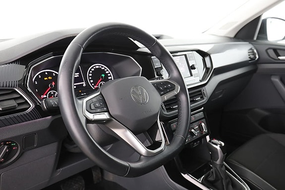 Volkswagen T-Cross 12 of 30
