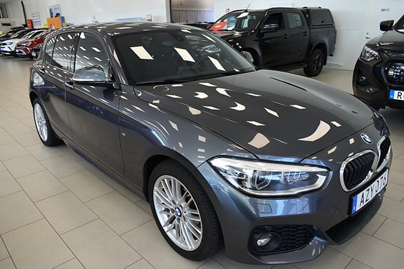 BMW 120 3 of 5