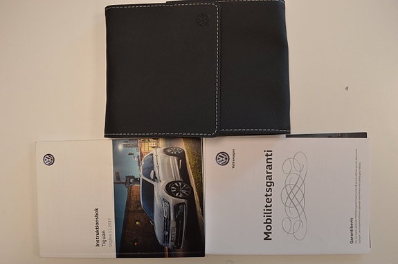 Volkswagen Tiguan 27 of 27