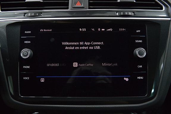 Volkswagen Tiguan 15 of 27