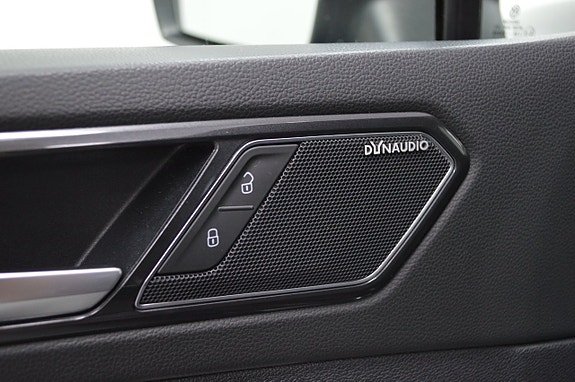 Volkswagen Tiguan 22 of 27