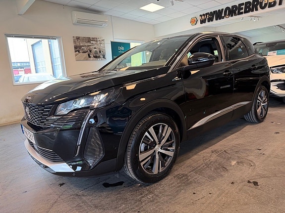 Peugeot 3008 2 of 5