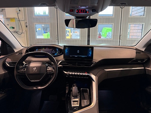 Peugeot 3008 5 of 5