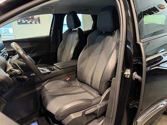 Peugeot 3008 10 of 27
