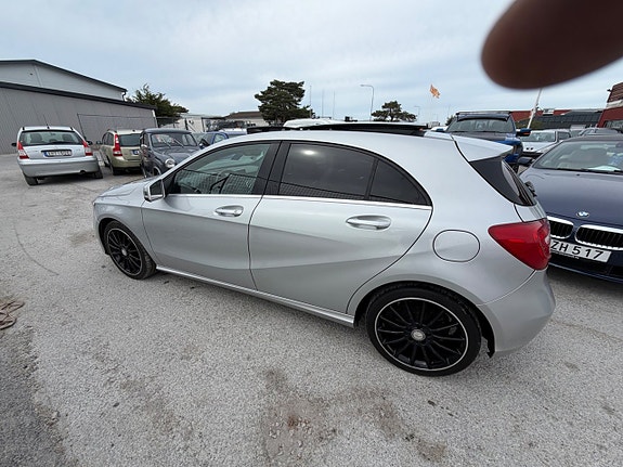 Mercedes-Benz A180 13 of 22
