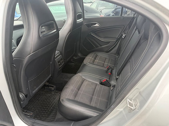 Mercedes-Benz A180 19 of 22