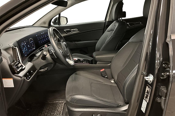 Kia Sportage 10 of 26
