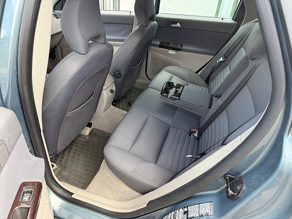 Volvo V50 6 of 6