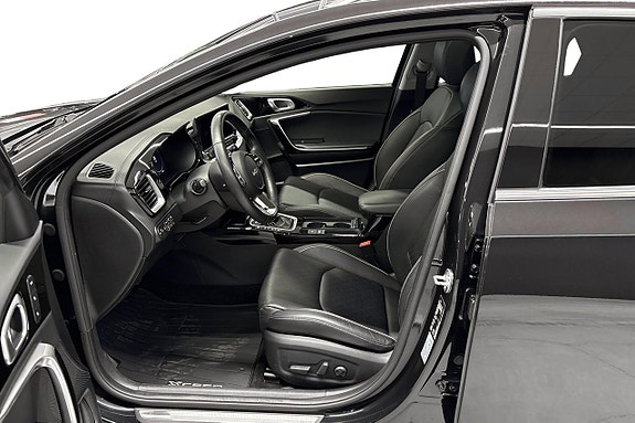Kia XCeed 11 of 11