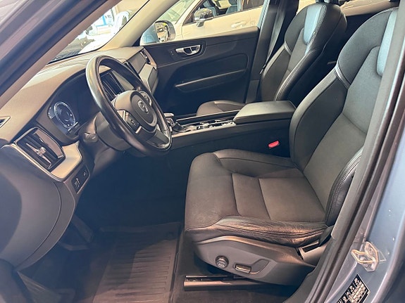Volvo XC60 8 of 10