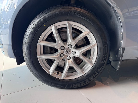 Volvo XC60 10 of 10