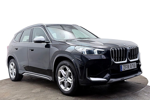 BMW X1 4 of 5
