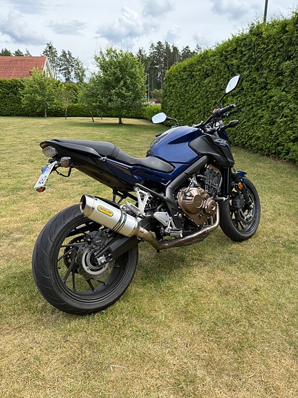 Honda CB650F 4 of 5
