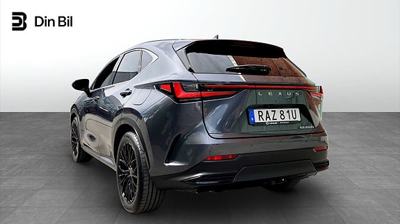 Lexus NX450h+ 3 of 14