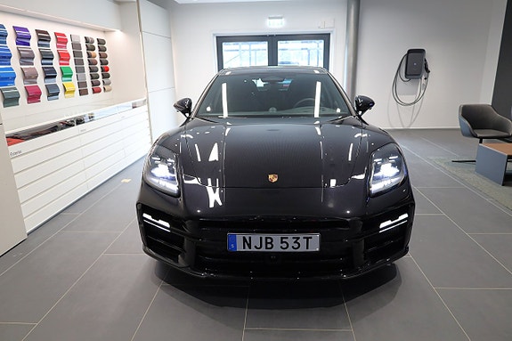Porsche Panamera 4 7 of 27