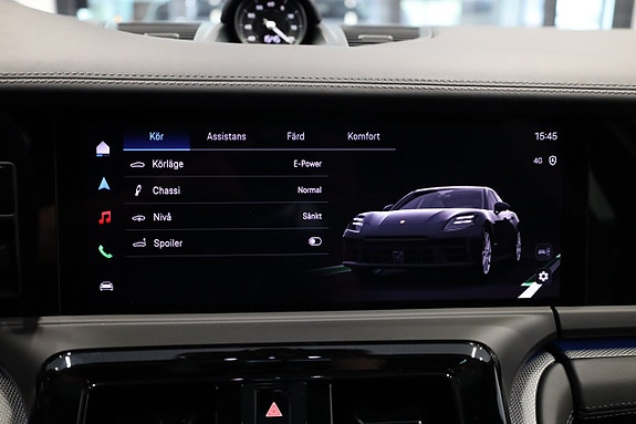 Porsche Panamera 4 24 of 27