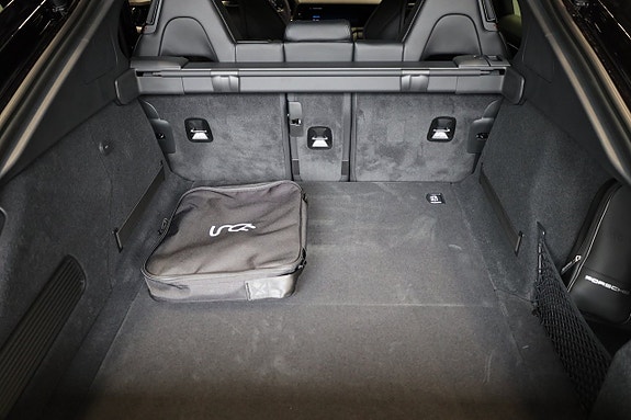 Porsche Panamera 4 27 of 27