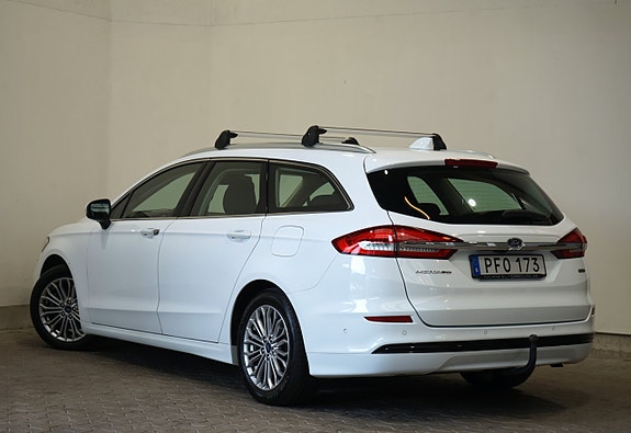 Ford Mondeo 3 of 5