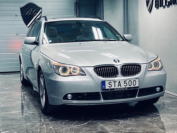 BMW 530xd 3 of 5