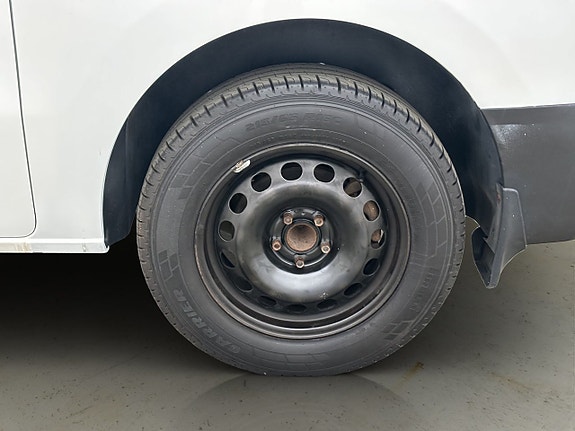 Toyota Proace 28 of 30