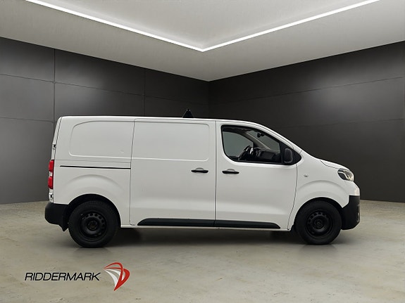 Toyota Proace 2 of 5
