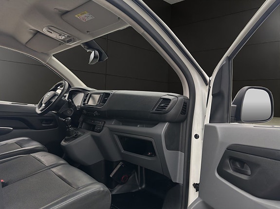 Toyota Proace 26 of 30